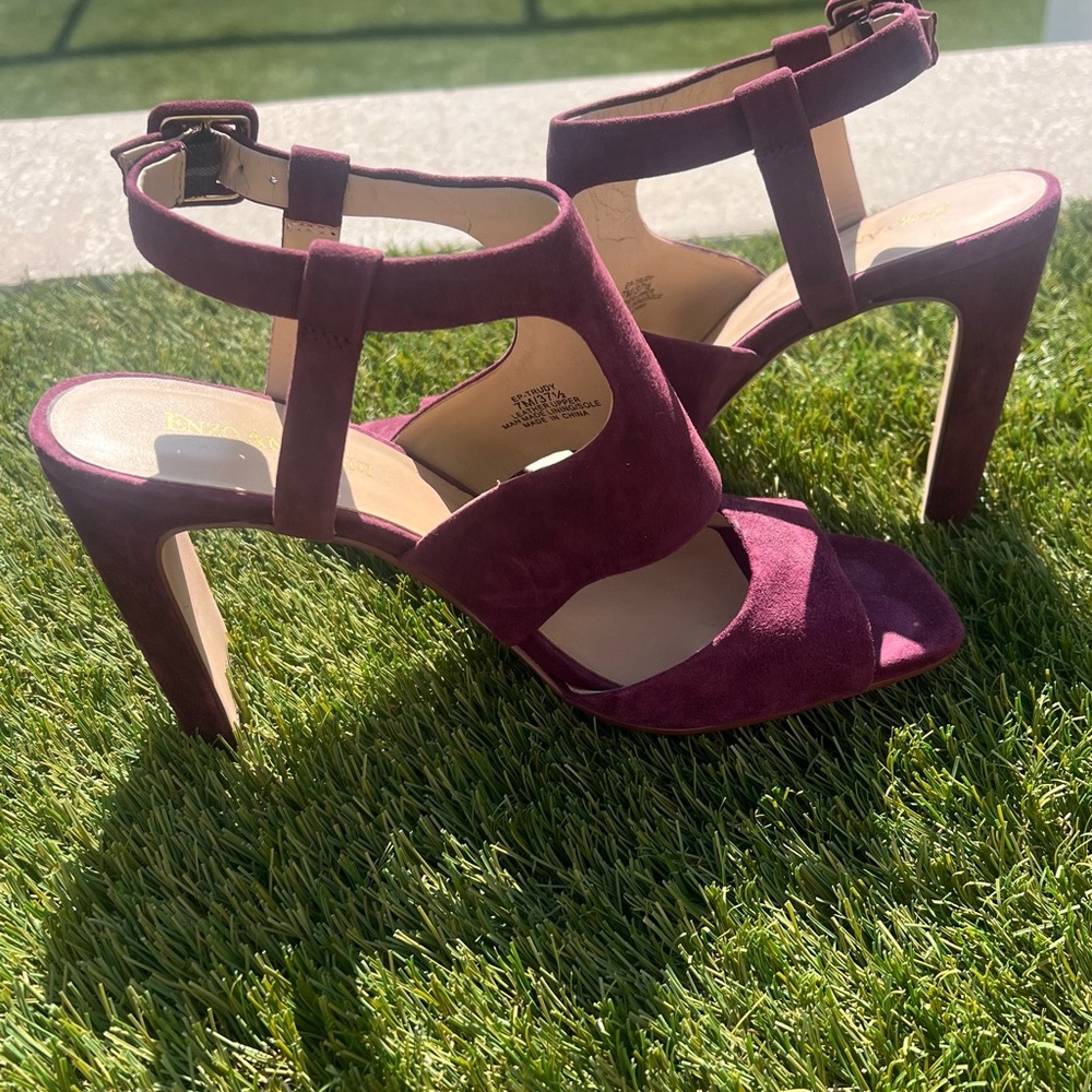 ENZO ANGIOLINI Trudy Sandal